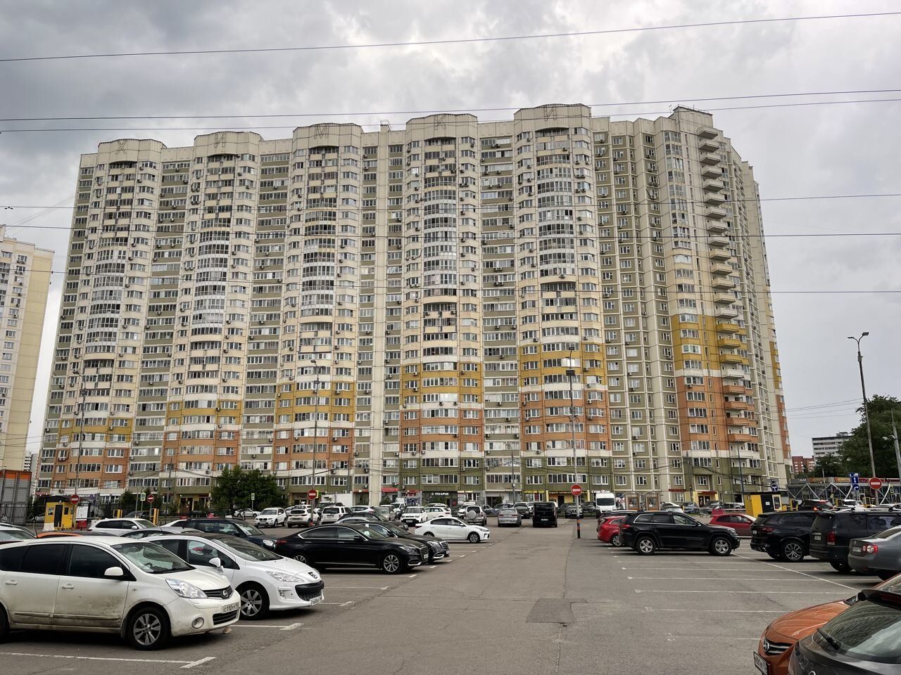 Уютная квартира с дизайнерским ремонтом!